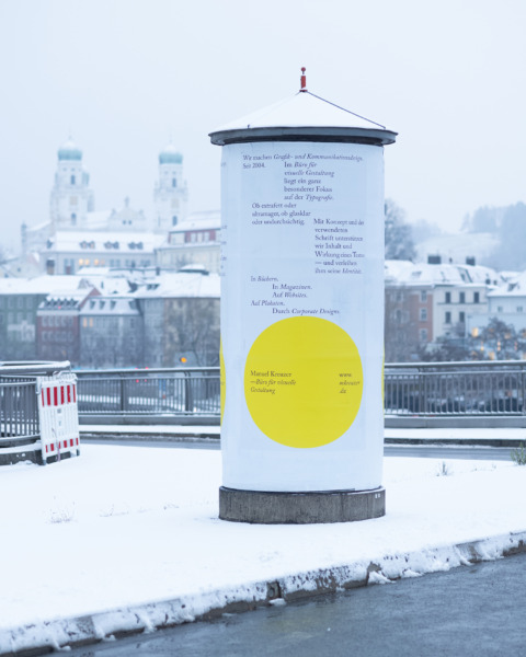 Litfaßsäule Manuel Kreuzer, Büro für visuelle Gestaltung