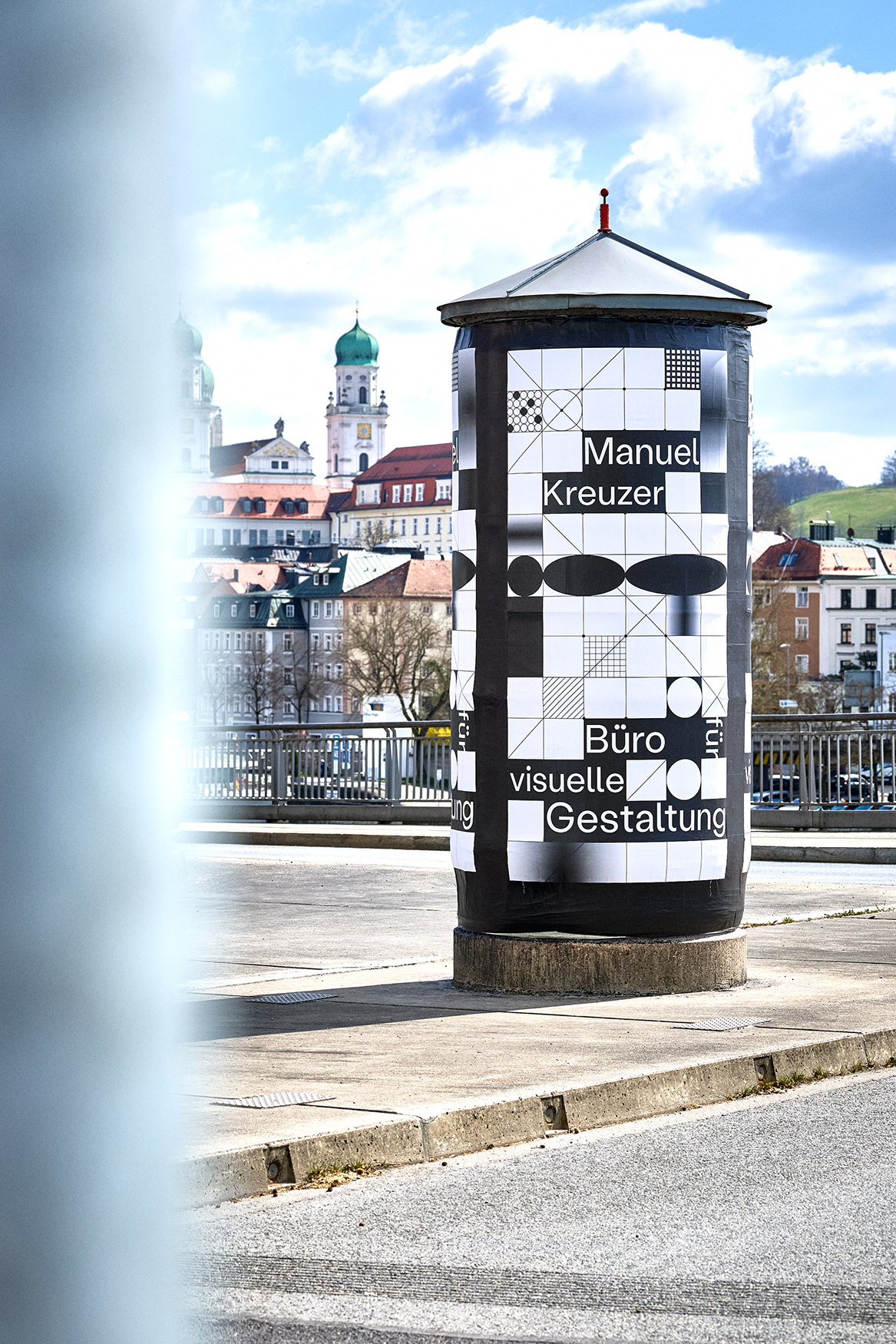 Litfaßsäule Manuel Kreuzer